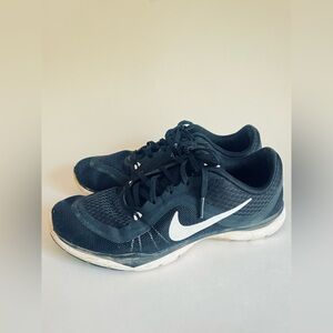 Nike Training Sneakers size 8.5w
